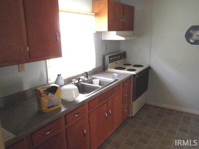 2906 S Grant St, Muncie, IN 47302 - photo 2