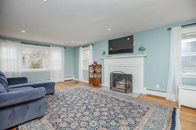 11 Putney Cir, Billerica, MA 01821 - photo 4