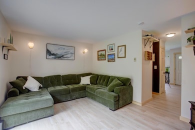 5 Glenridge - Living Room6