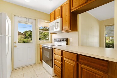 6901 Lake Ave West Palm Beach-print-006-