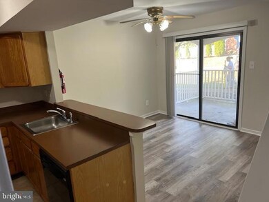 402 Gregorys Way, Voorhees, NJ 08043 - photo 6