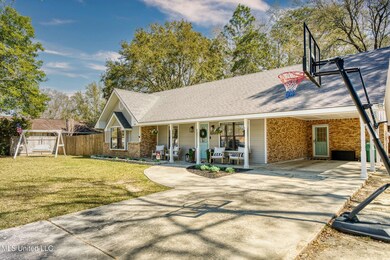 9002 Fishook Ln, Picayune, MS 39466 - photo 3