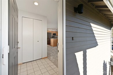 420 3rd Ave S unit 4, Edmonds, WA 98020 - photo 3