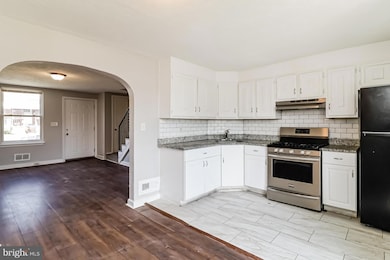 3206 Pelham Ave, Baltimore, MD 21213 - photo 6