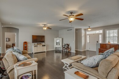 45 Longmeadow Dr Niles MI-large-006-21-L