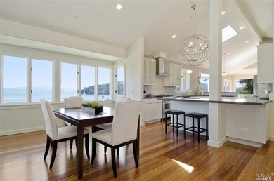 Dining area and breakfast bar