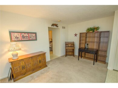 Heading to kitchen from front living rm