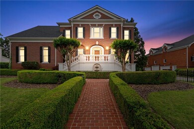 View of front of home featuring fence, a front yar