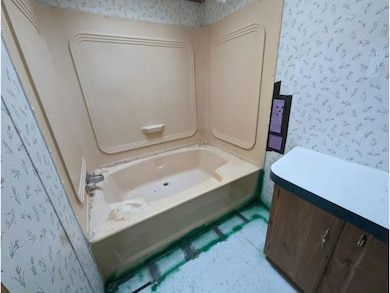 307 Louva Ln unit 232, Mankato, MN 56001 - photo 3