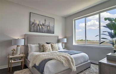 250 Avenue E unit 606, Bayonne, NJ 07002 - photo 4