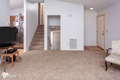 18-Living Room_DMD_8945-Edit