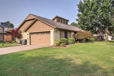 2209 W Quincy St, Broken Arrow, OK 74012 - photo 3