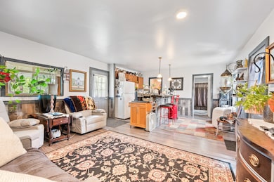 7012-RosecransSt-Chase-1