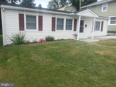 17610 Homewood Rd, Hagerstown, MD 21740 - photo 2