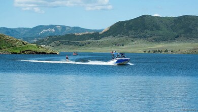 Four seasons of outdoor fun at Stagecoach State Pa