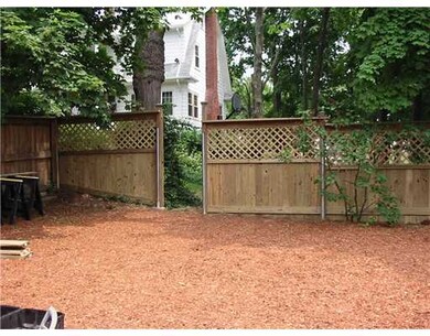 33 Lyndhurst Ave, Providence, RI 02908 - photo 2