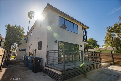 528 Westminster Ave, Venice, CA 90291 - photo 2