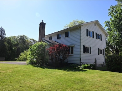 67 Case Pkwy, Burlington, VT 05401 - photo 2
