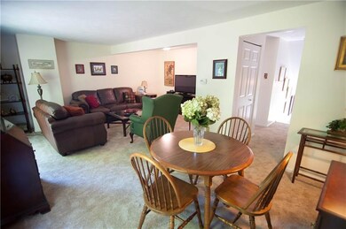 The dining room and living room can be switched to