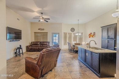 13159 Wellington, Horizon City, TX 79928 - photo 5