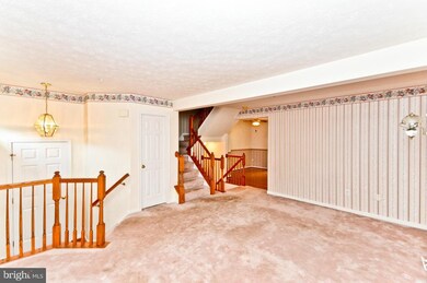 726 Pine Drift Dr, Odenton, MD 21113 - photo 4