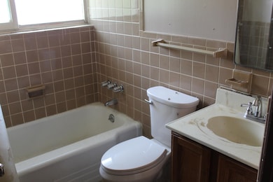 1856 S Averill Ave, Flint, MI 48503 - photo 6