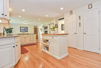 27 Birch Tree Rd, Foxboro, MA 02035 - photo 6