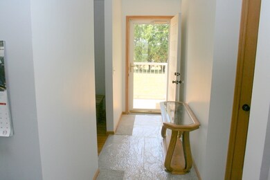 4731 Wisconsin Ave, Davenport, IA 52806 - photo 5