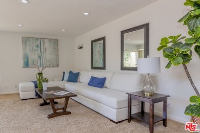 4958 Calderon Rd, Woodland Hills, CA 91364 - photo 4