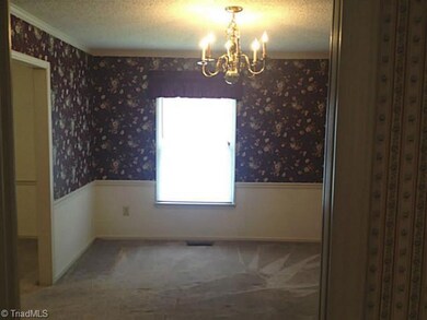 1918 Harvell St, Asheboro, NC 27205 - photo 7