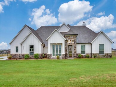 3062 Infinity Dr, Weatherford, TX 76087 - photo 2