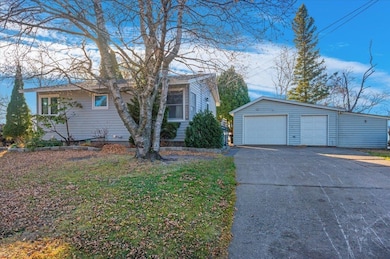 3605 Minnesota Ave, Duluth, MN 55802 - photo 2