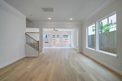 945 Wakefield Dr, Houston, TX 77018 - photo 6