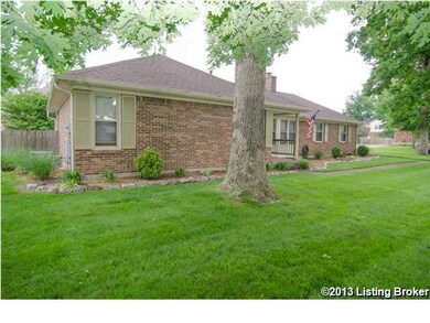 7705 Apple Valley Dr, Louisville, KY 40228 - photo 3
