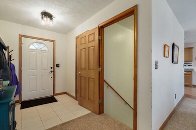 4042 W Sierra St-5
