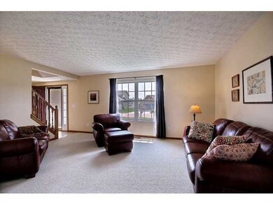 320 Nutmeg Ct, Circleville, OH 43113 - photo 3