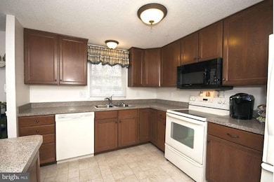 7850 N Cove Rd, Sparrows Point, MD 21219 - photo 6