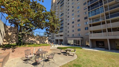 1825 Saint Julian Place unit 3-B, Columbia, SC 29204 - photo 4
