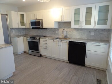 7453 Swan Point Way, Columbia, MD 21045 - photo 2