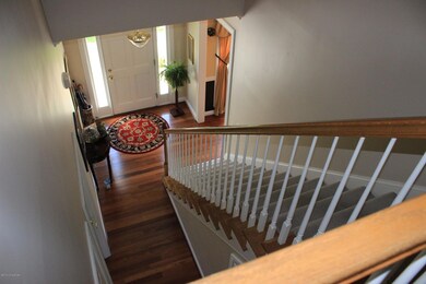 2102 Crescent Ct, Crestwood, KY 40014 - photo 2