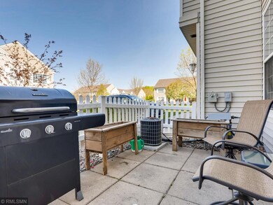 11861 85th Pl N Maple Grove MN-003-2-Front Patio-M