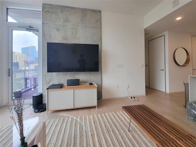 Living room with plenty of natural light and ligh