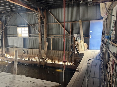 631 S Commerce St, Sheboygan, WI 53081 - photo 7