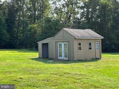 15188 Waterloo Rd, Amissville, VA 20106 - photo 2