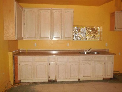 Kitchen 3