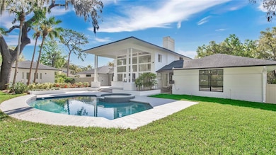 RESORT STYLE BACKYARD