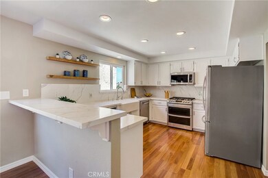 2113 Vanderbilt Ln unit C, Redondo Beach, CA 90278 - photo 3