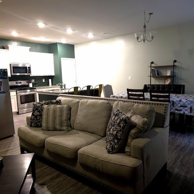 315 Pinewood Dr, Woodstock, GA 30189 - photo 3