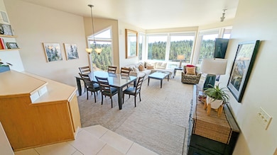 19717 SW Mount Bachelor Dr unit 328A, Bend, OR 97702 - photo 4