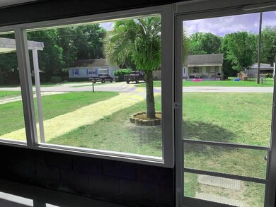 Quiet street located on a cul-de-sac